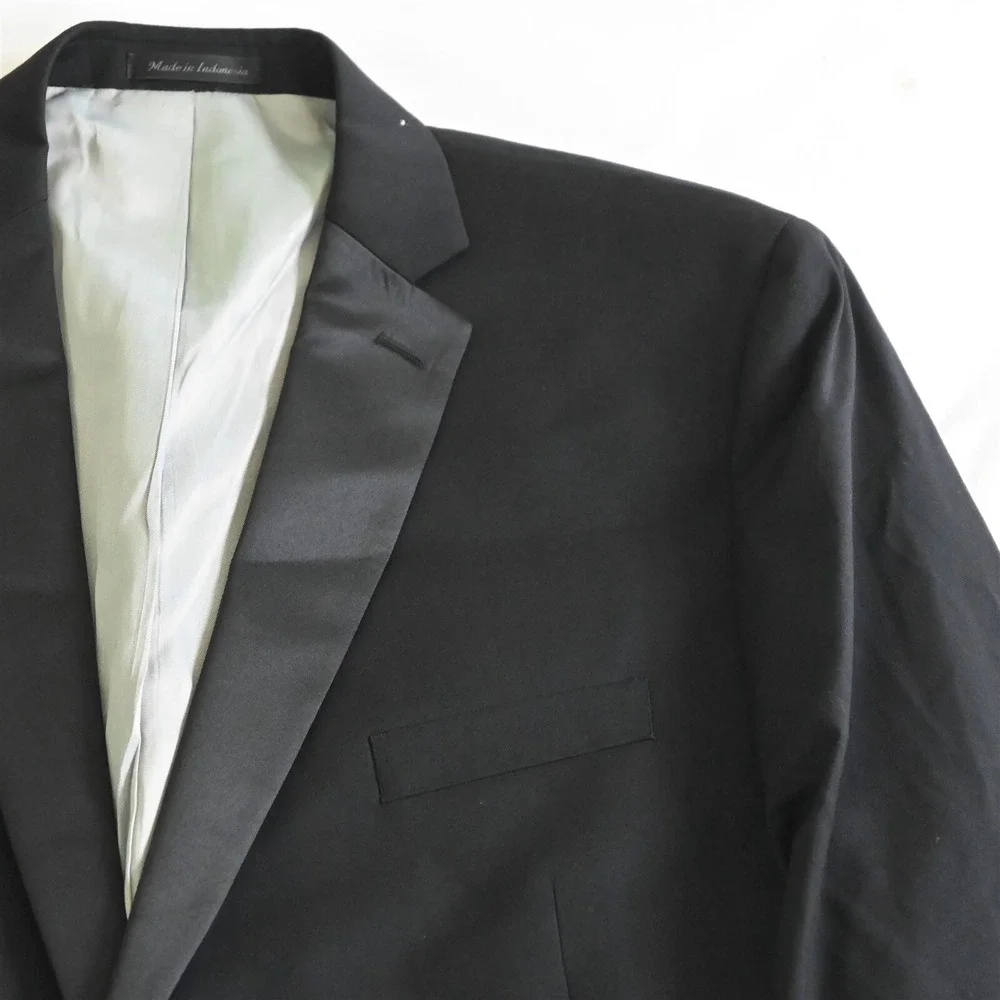 Calvin Klein 48L Black 100% Wool Mens‎ Tux Tuxedo Dinner Jacket